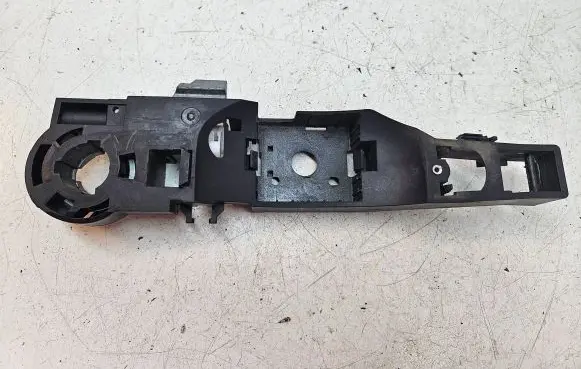 Renault Laguna III Rear door exterior handle/bracket 