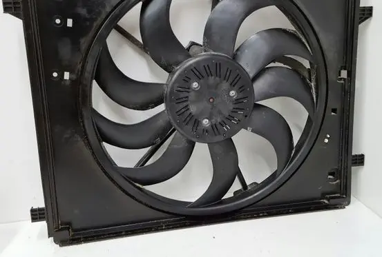 Maserati Ghibli Fan set 16486545 670038343 5020718