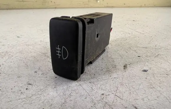 Toyota Land Cruiser (J120) Fog light switch 15A333