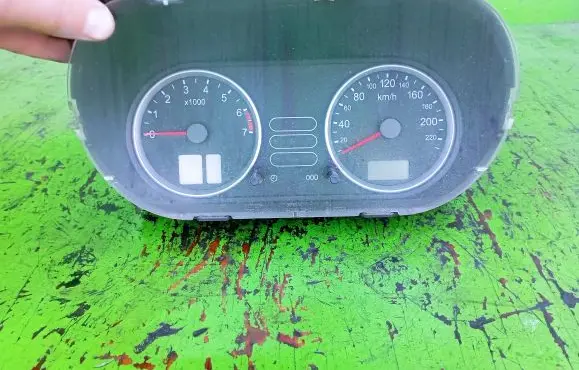 Ford Fiesta Speedometer (instrument cluster)