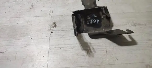 Dacia Duster ABS pump bracket 478407136R