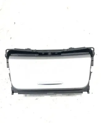 Mercedes-Benz B W245 Ashtray (front) 92871 7146673