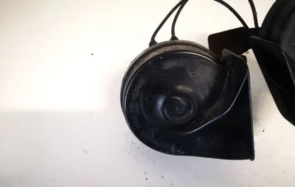 Ford Kuga I Horn signal e30055306