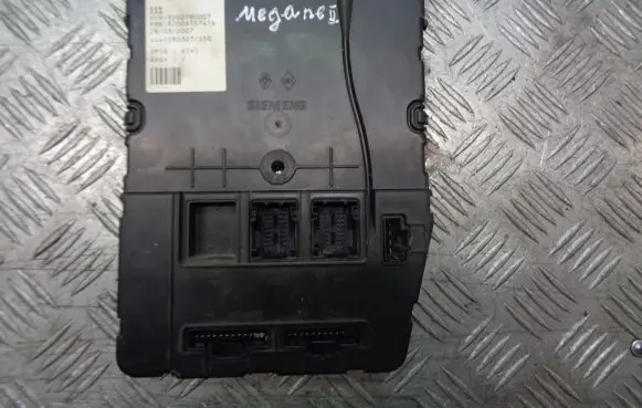 Renault Megane II Adblue control unit 8200780007