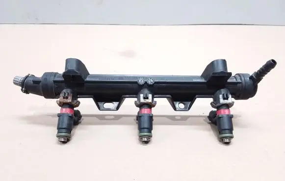Skoda Fabia Mk1 (6Y) Fuel injectors set 03E133320A