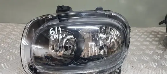 Citroen C3 Headlight/headlamp 9820059680 90097902