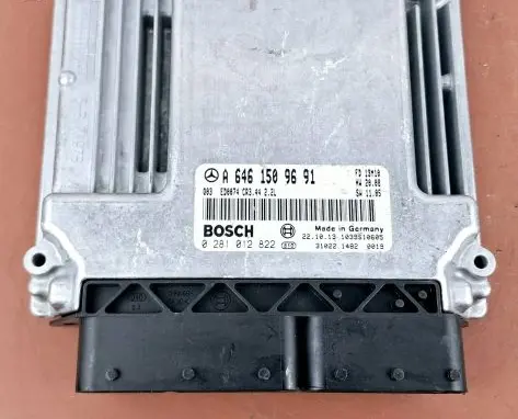 Mercedes-Benz Vito Viano W639 Engine control unit/module ECU A6461509691