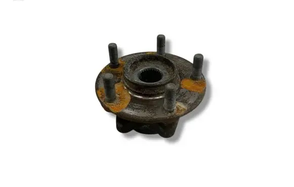 Nissan Leaf II (ZE1) Front wheel hub 402025SK0A