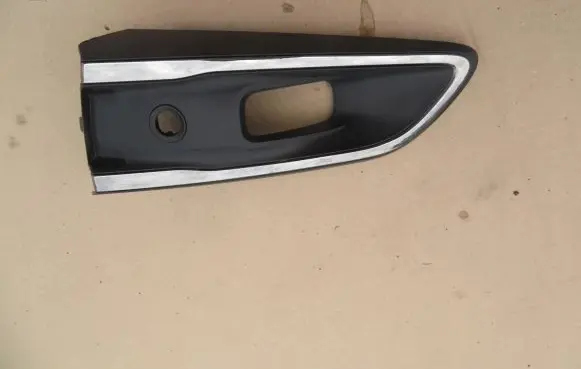 Renault Zoe Front bumper lower grill