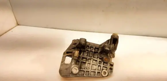 Generator/alternator bracket