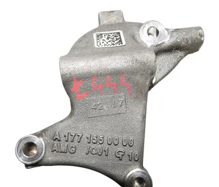 Mercedes-Benz G W463 2nd Gen Engine mounting bracket A1771550000