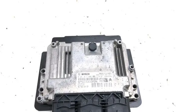 Peugeot Partner Engine control unit/module 9666729580