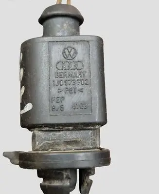 Volkswagen Golf VI Outside/exterior temperature sensor 1J0973702