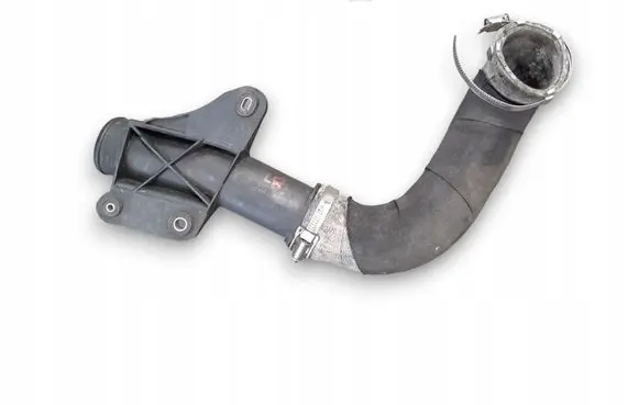Audi A4 S4 B8 8K Intercooler hose/pipe 8K0145673E