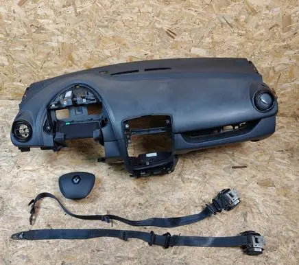 Renault Clio IV Dashboard 