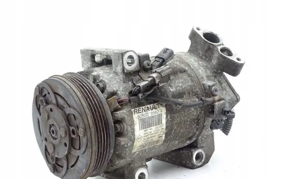Renault Clio IV Air conditioning (A/C) compressor (pump) 926009582R