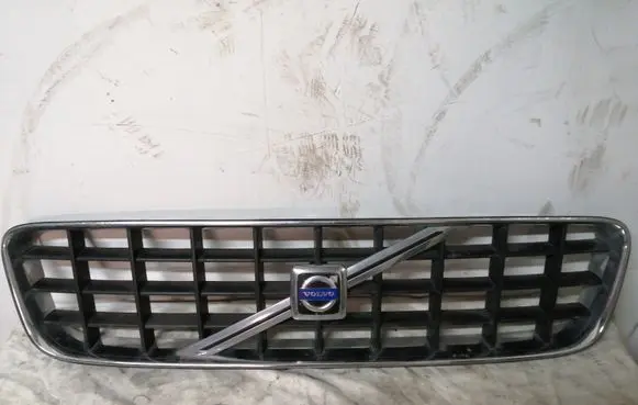 Volvo XC90 Front grill 8620641