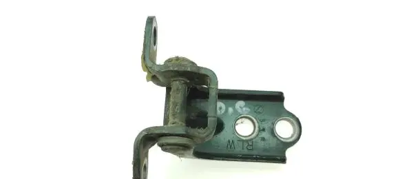 Subaru Outback Rear door lower hinge