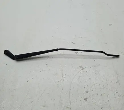 Skoda Octavia Mk1 (1U) Front wiper blade arm 1J1955410A