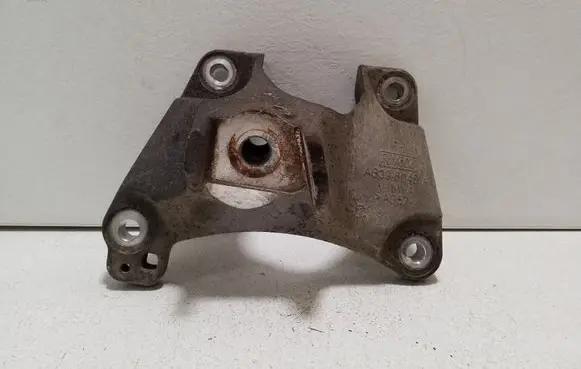 Ford Ranger Engine mounting bracket AB396046A