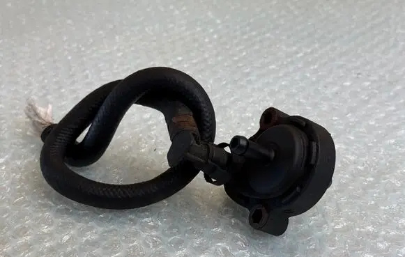 BMW 3 E46 Fuel return line/hose 2354117