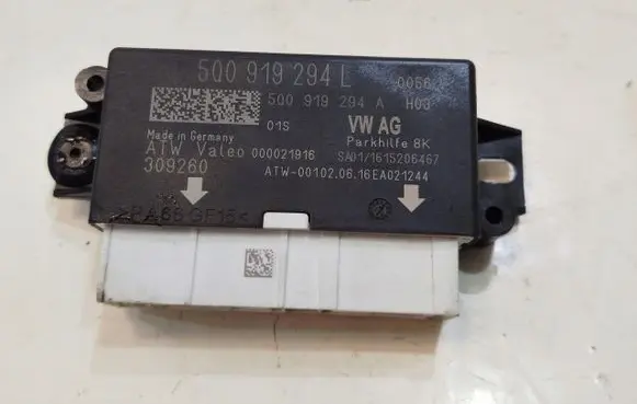 Volkswagen PASSAT B8 Parking PDC control unit/module 5Q0919294L