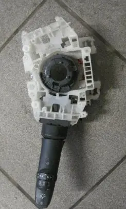 Mitsubishi L200 Multifunctional control switch/knob 8600A086 17E527