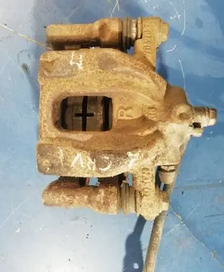 Honda CR-V Rear brake caliper Y06283
