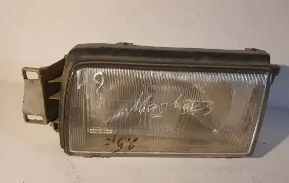 Mazda 323 Headlight/headlamp 11061194