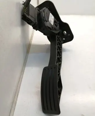 Ford Transit Accelerator throttle pedal 6C119F836CD