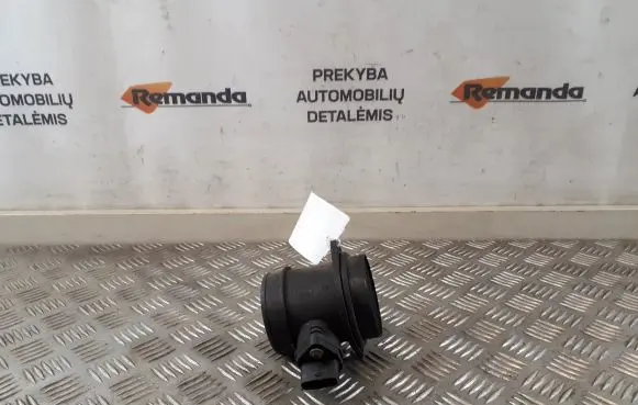 Volvo V70 Mass air flow meter 0280218045
