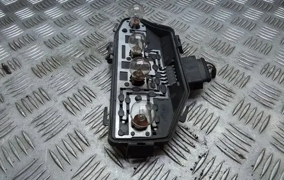 Volkswagen Multivan T5 Tail light bulb cover holder 7H0945257A