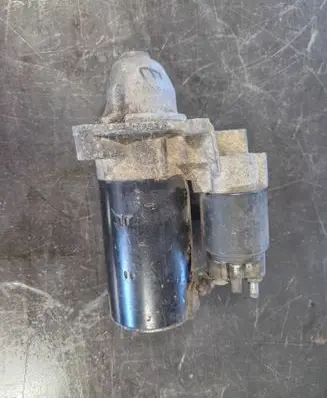 BMW 5 E39 Starter motor 1740374 92630915272