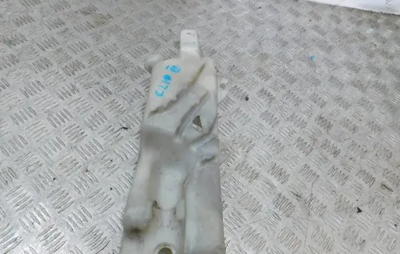 Renault Modus Windshield washer fluid reservoir/tank 7701058023 8200212701