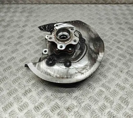 BMW 3 G20 G21 Rear wheel hub 6899304