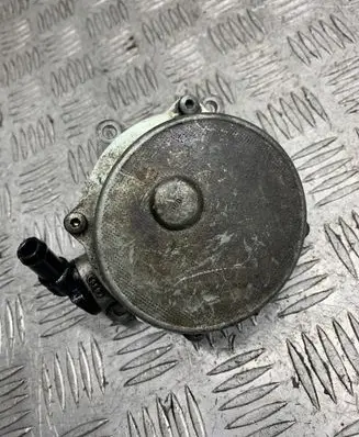 Vacuum pump