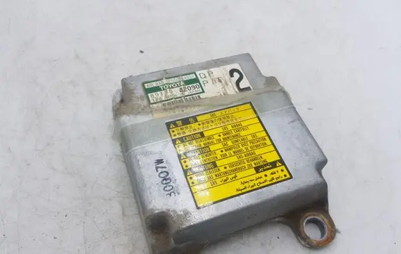 Toyota RAV 4 (XA20) Airbag control unit/module 8917042090