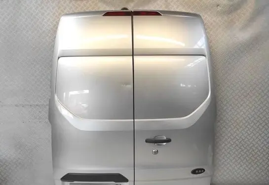 Rear door