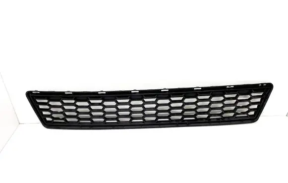 BMW X3 F25 Front bumper lower grill 8048097 51118048097