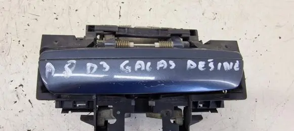 Audi A8 S8 D3 4E Rear door exterior handle 4E0839886