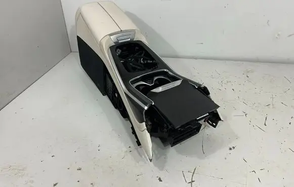 BMW X7 G07 Center console 9108361 6996547