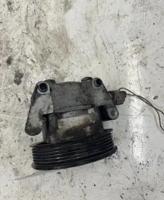Ford Focus Power steering pump