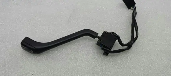 BMW 5 E60 E61 Cruise control stalk 8365309