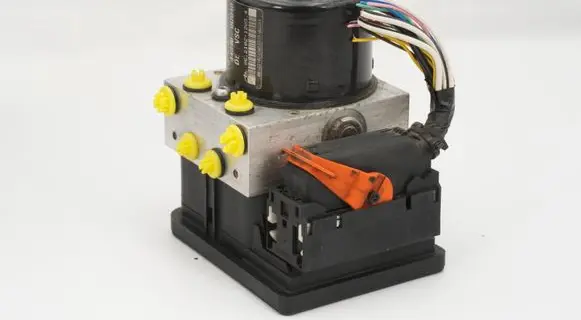 Toyota Yaris ABS Pump 445400D040 895410D050