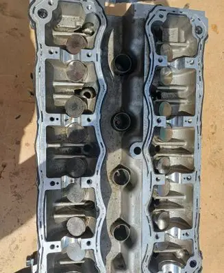 Peugeot 307 Engine head 9655769580