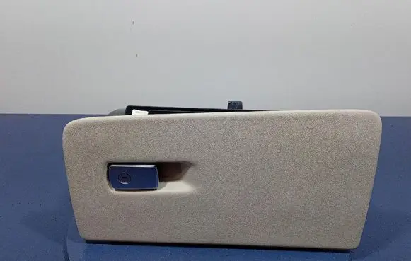 BMW X6 M Glove box 3398130