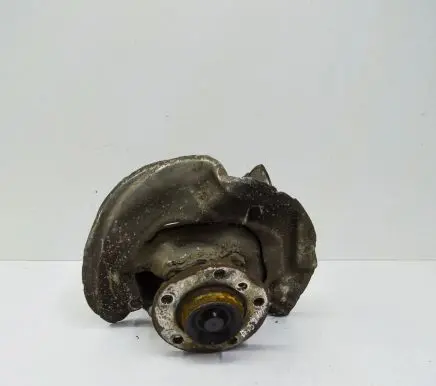 BMW 4 F32 F33 Front wheel hub
