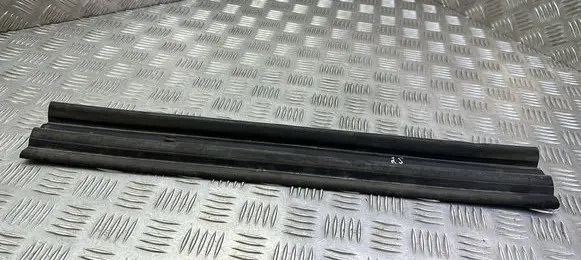 Chrysler Grand Voyager V Engine compartment rubber 