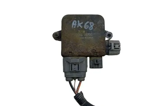 Tesla Model S Other control units/modules 1G04119700