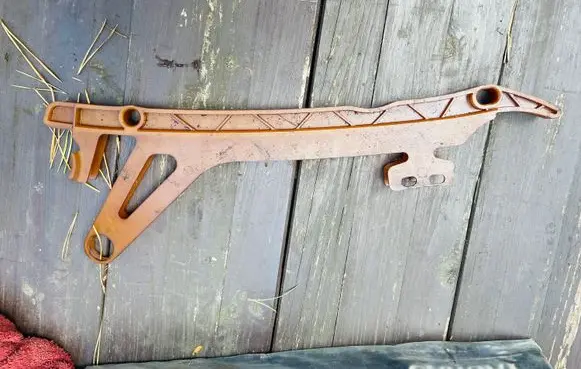 BMW 3 F30 F35 F31 Slide rail for timing chain 7592849